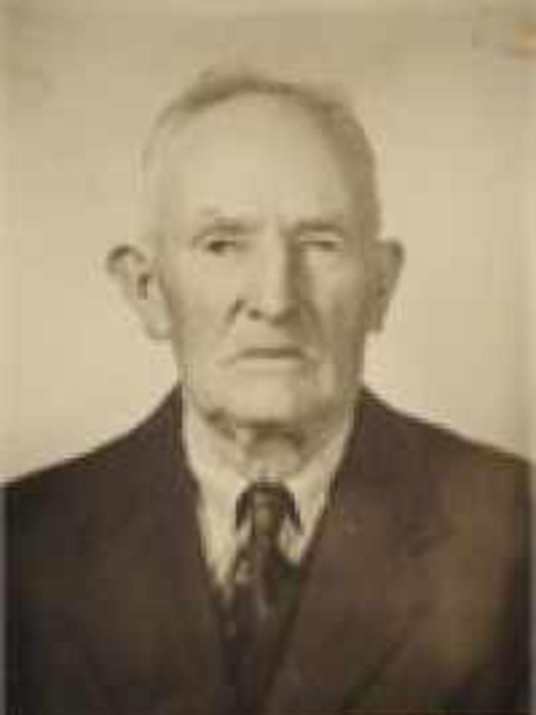 Charles Robert Mills (1862 - 1945) Profile